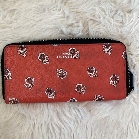Coach Rose Floral Patter Long Zippy Wallet - Picture 15 of 16